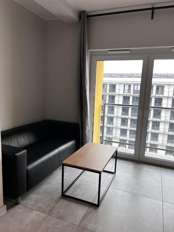 Property Apart - Legnicka Business Center 브로츠와프 외부 사진