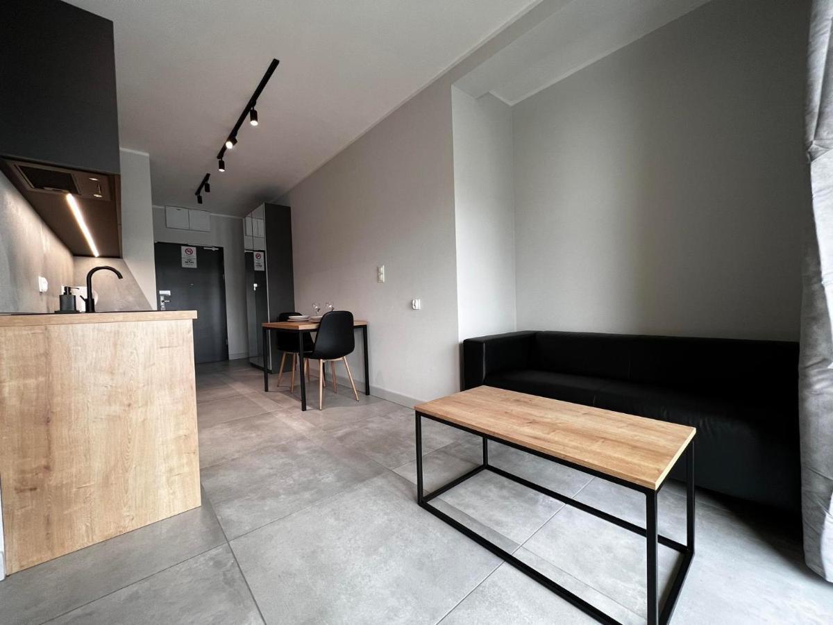 Property Apart - Legnicka Business Center 브로츠와프 외부 사진