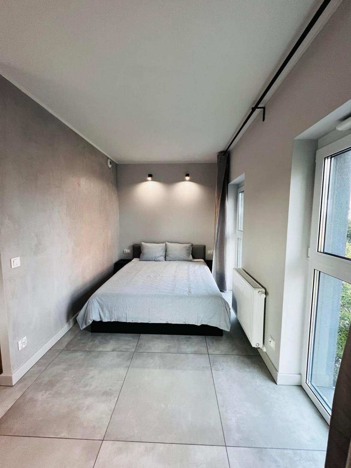 Property Apart - Legnicka Business Center 브로츠와프 외부 사진
